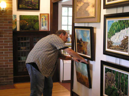 image=bluffs gall george
                      hanging pictures